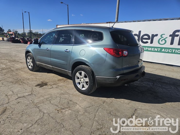 2009-chevrolet-traverse-image-4