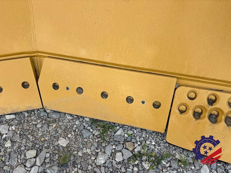 caterpillar-d9-image-12