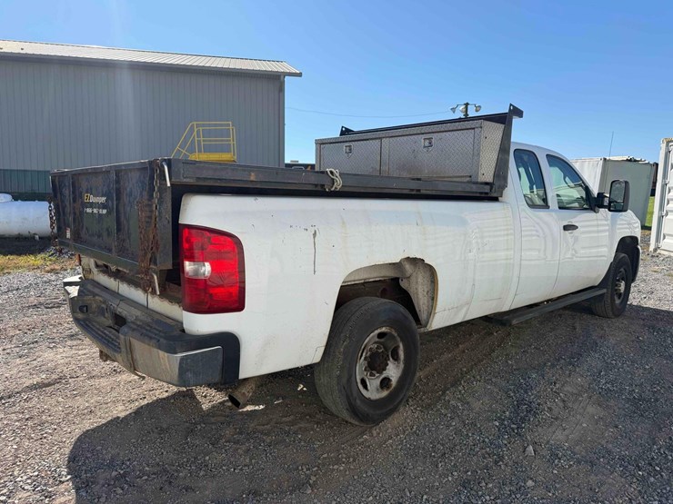 2008-chevy-silverado-pick-up-truck-image-5