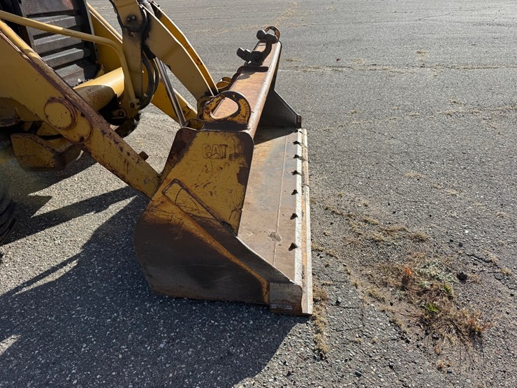 caterpillar-420e-image-14