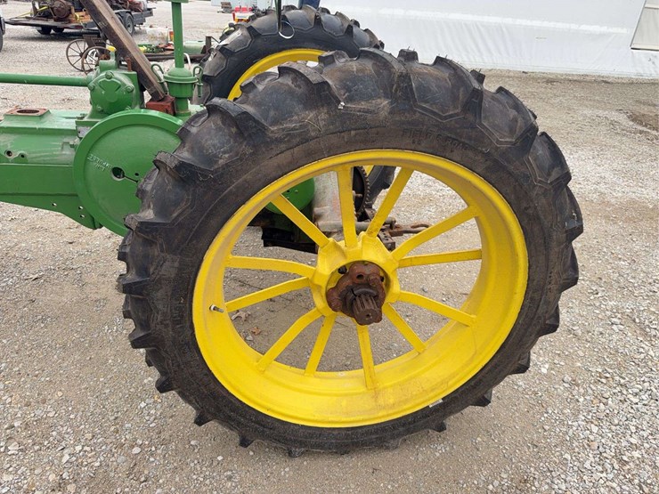 john-deere-a-image-11