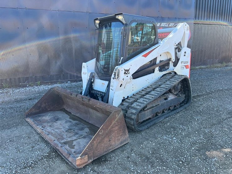 2020-bobcat-t770-image-2