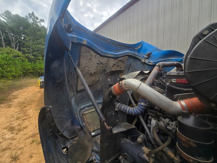 1998-kenworth-t2000-image-32