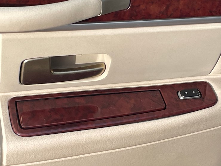 #201-•-2005-lincoln-town-car-(has-wi-title)-image-97