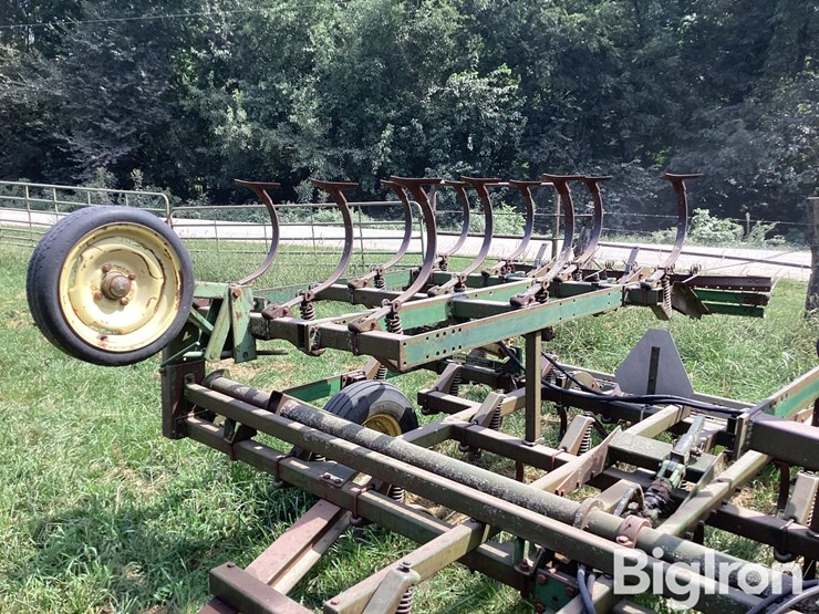 john-deere-1010-image-14