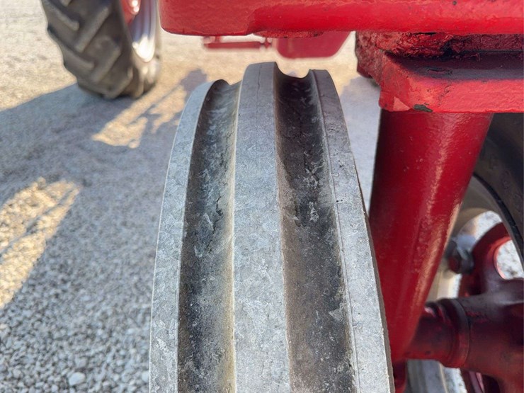 farmall-350-image-15