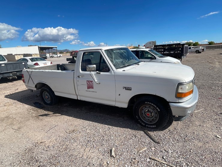 1995-ford-f150-image-2