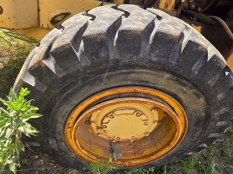 caterpillar-930-image-73