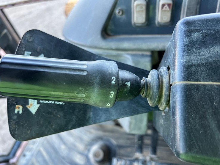 2006-deere-310sg-image-30