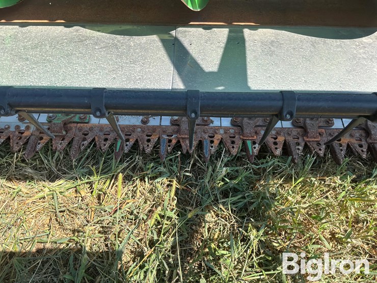2009-john-deere-630f-image-17