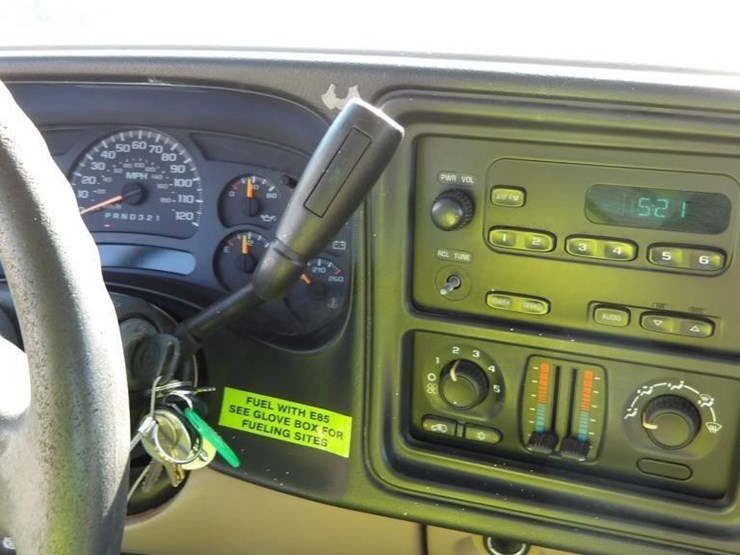 2006-chevrolet-silverado-1500-image-18