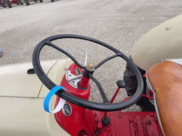 ford-8n-image-39