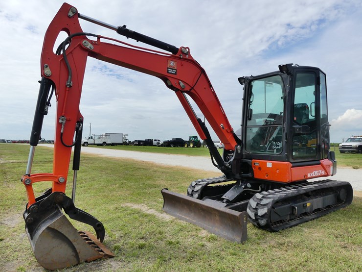 kubota-kx057-5-image-2