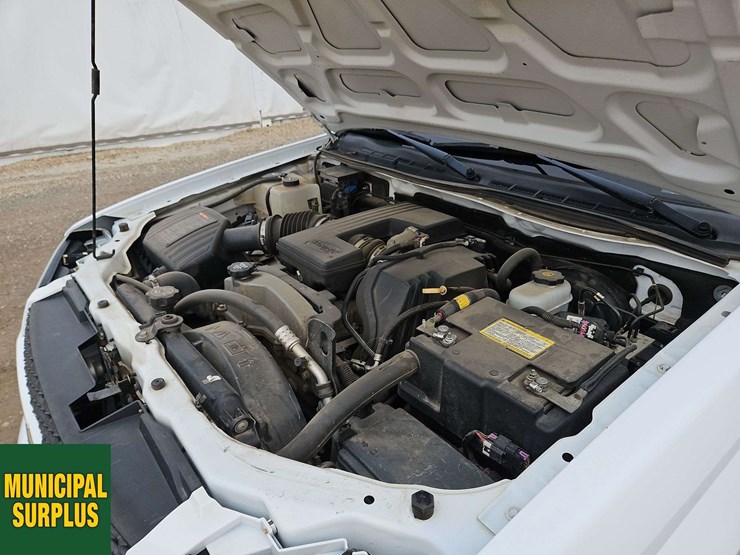 2012-chevrolet-colorado-image-32