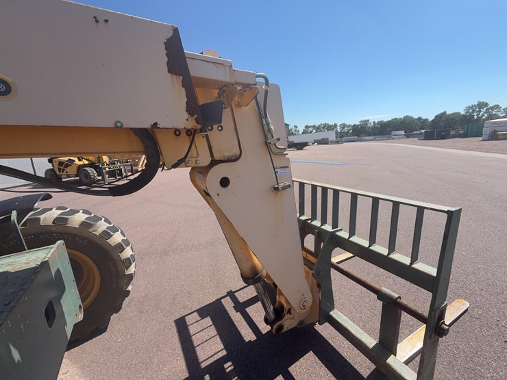 gehl-rs8-44-image-16