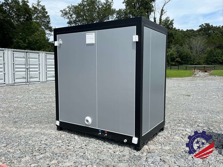 unused-2026-k1522-portable-restroom-image-4