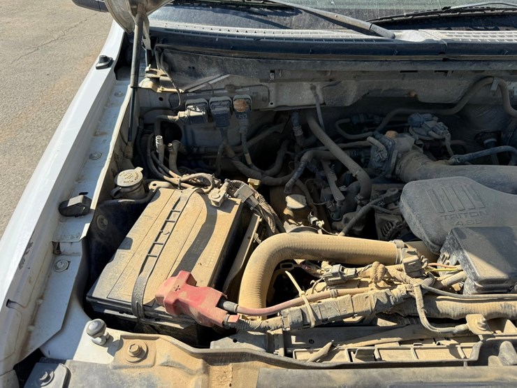 2010-ford-f150-image-32