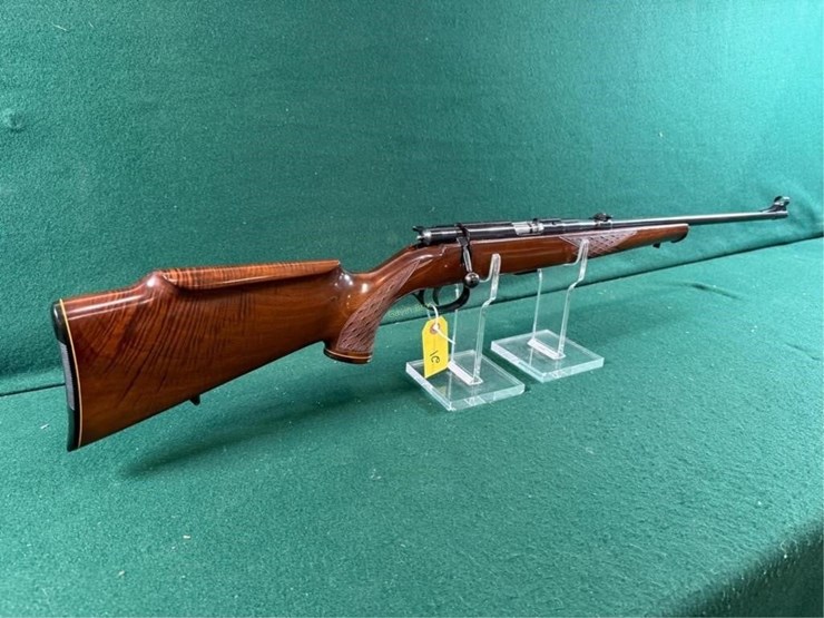 savage-anschutz-22lr-rifle-image-2