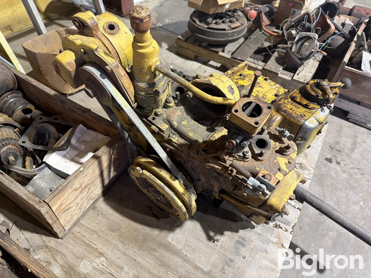 caterpillar-d4-image-15
