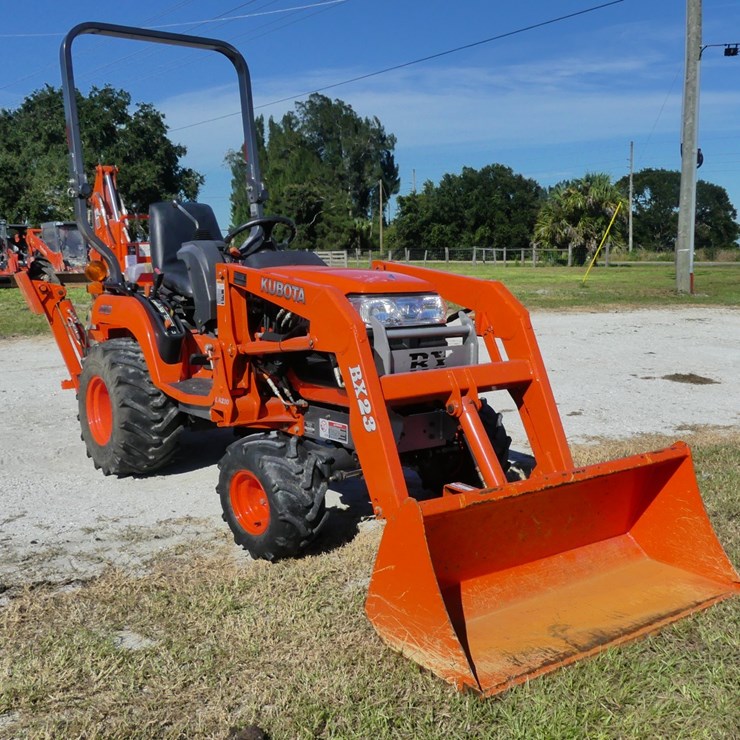 KUBOTA BX23