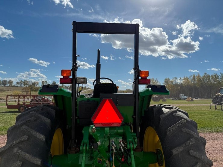 john-deere-6403-image-5
