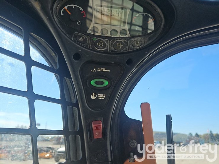 2019-bobcat-t590-image-36