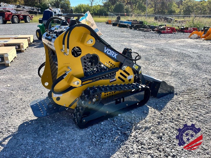 skid-steer-loader360-vorx-2026-nl360-unused-mini-skid-steer-image-5