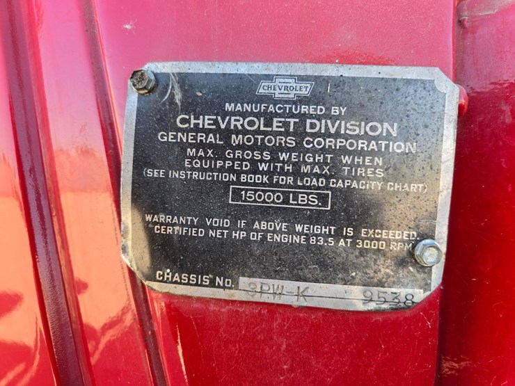 1946-chevrolet-flatbed-truck-image-24