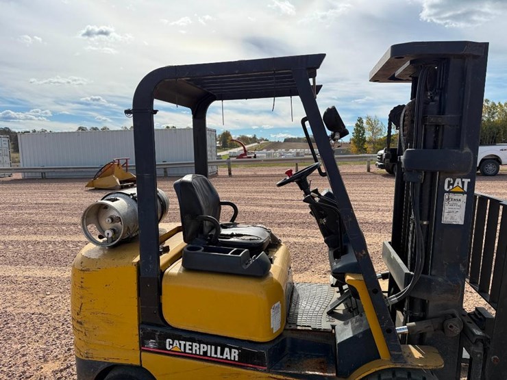 caterpillar-gc30k-image-12