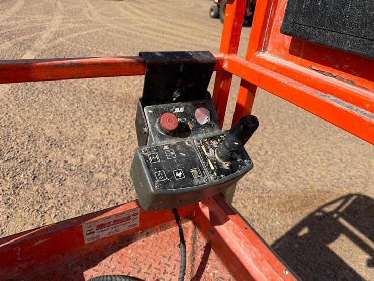 jlg-2033e-image-20