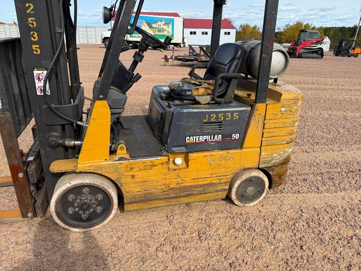 caterpillar-gc25-image-9