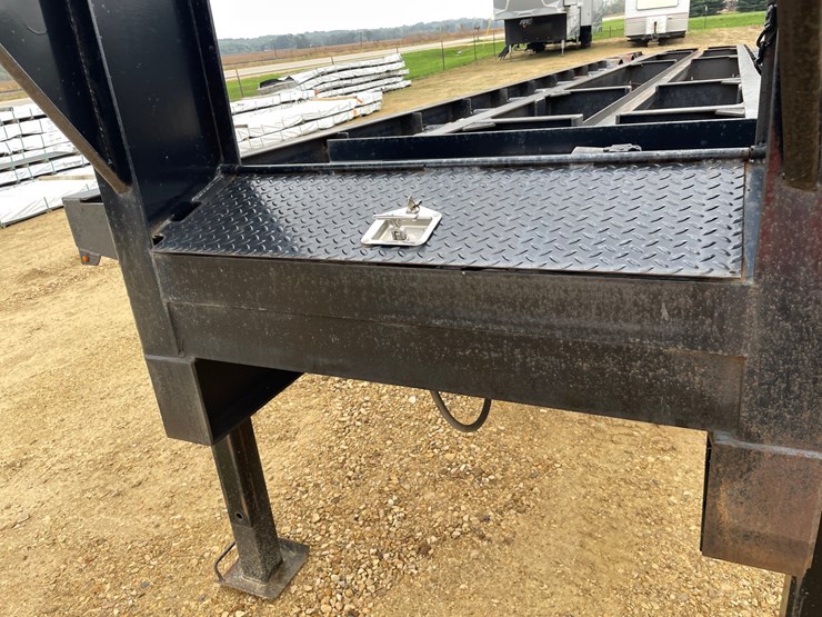 #112-•-2022-keer-bilt-44'-gooseneck-trailer-(has-wi-title)-image-46