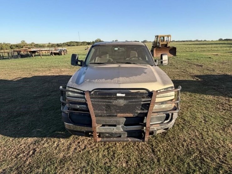 2007-chevrolet-3500-image-4