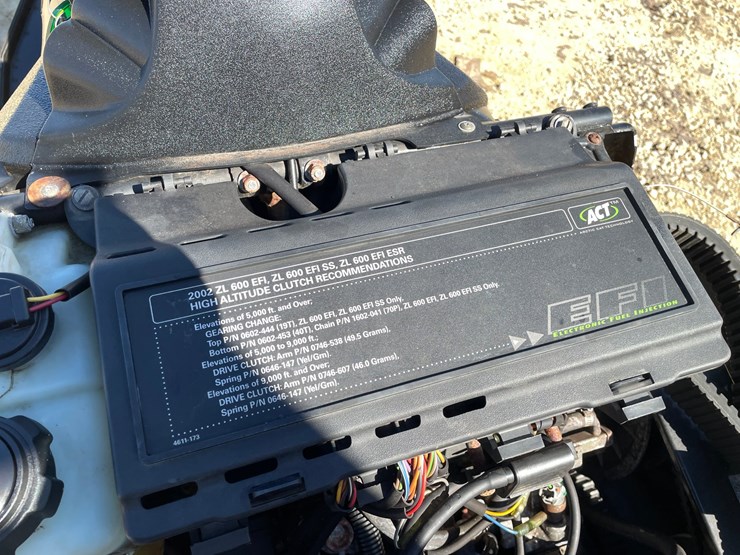 #1294-•-2001-arctic-cat-zl600-efi-snowmobile-(sells-with-bill-of-sale-only)-image-52