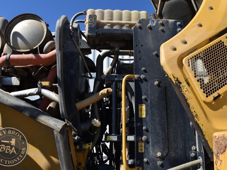 2019-caterpillar-972m-image-48