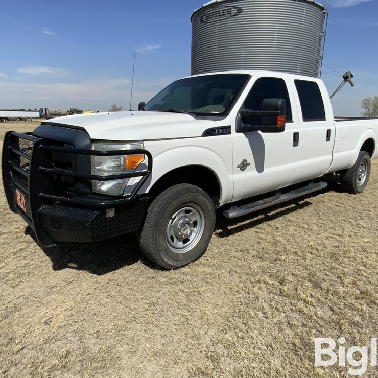 2011 FORD F350
