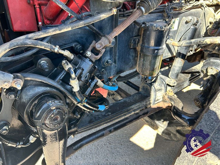 2020-peterbilt-567-image-33