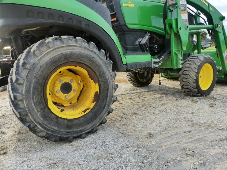 john-deere-1025r-image-6