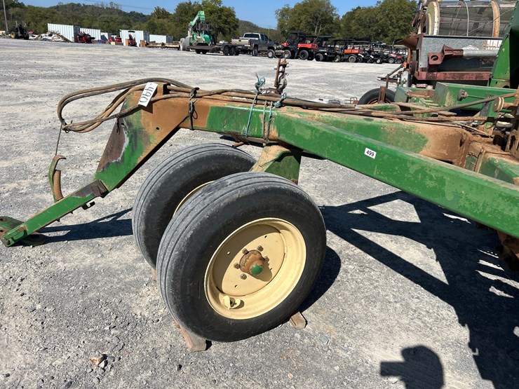 john-deere-750-image-9
