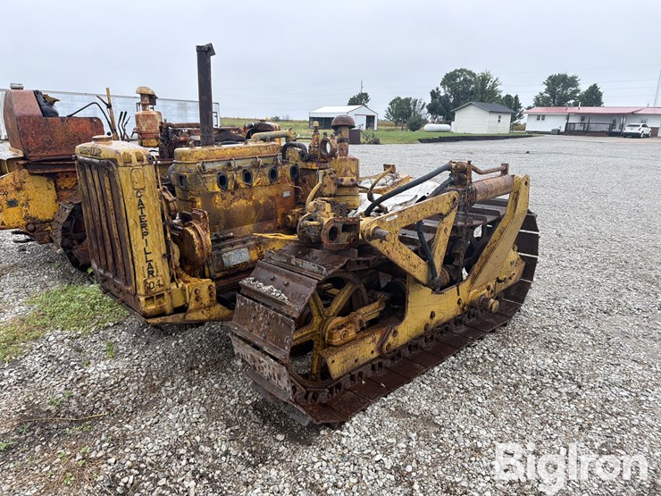 caterpillar-d4-image-1