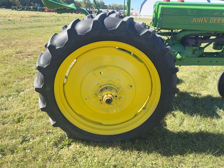 john-deere-h-image-19