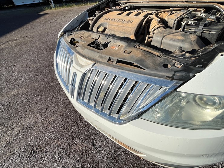 #2759-•-2010-lincoln-mks-(has-nm-title)-image-64