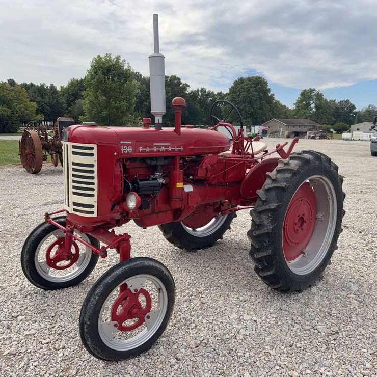 Farmall 130 Hi-Clear