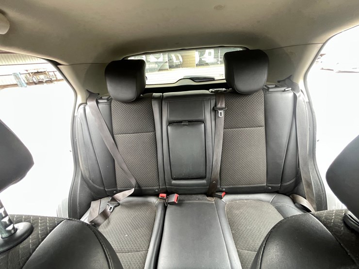 2017-buick-encore-image-41
