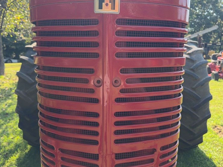 1953-farmall-super-m-image-9