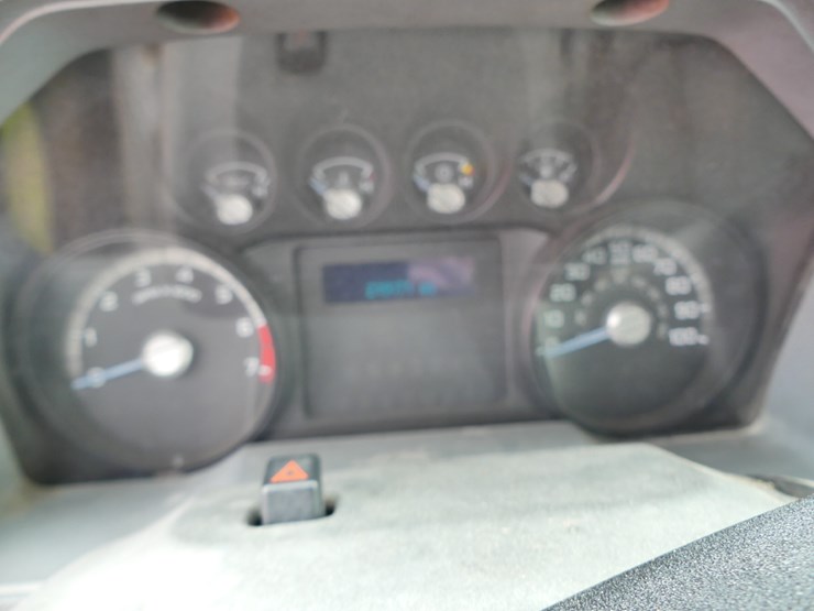 2011-ford-f250-xlt-image-15