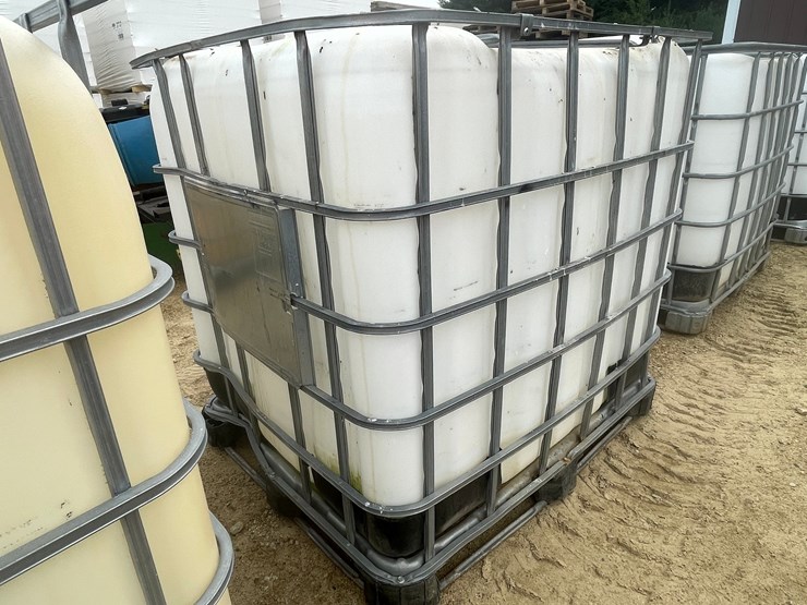 #3037-•-caged-poly-water-totes-image-1