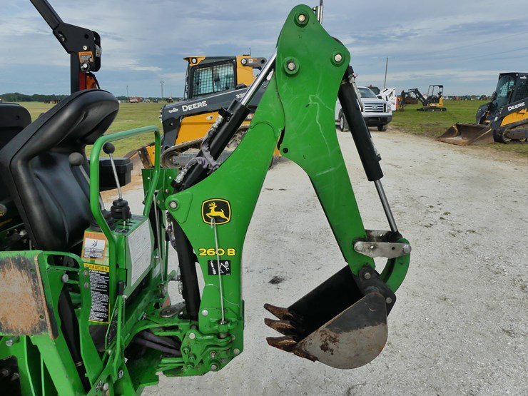 john-deere-1025r-image-9