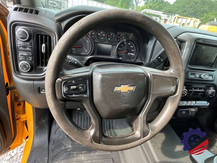 2019-chevrolet-silverado-1500-image-61