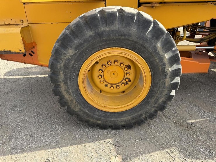 deere-544e-image-59